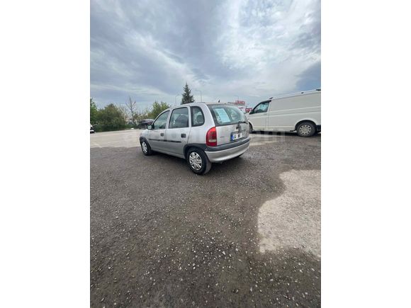 Sahibinden Opel Corsa 1.4 Gls klimalı  1988 Model 
