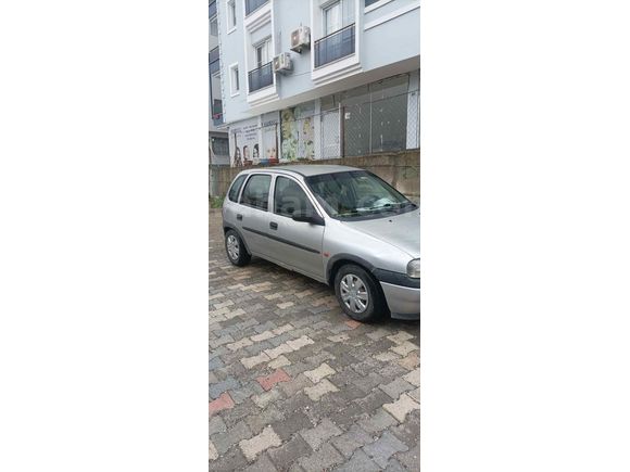 Sahibinden Opel Corsa 1.4 Gls klimalı  1988 Model 