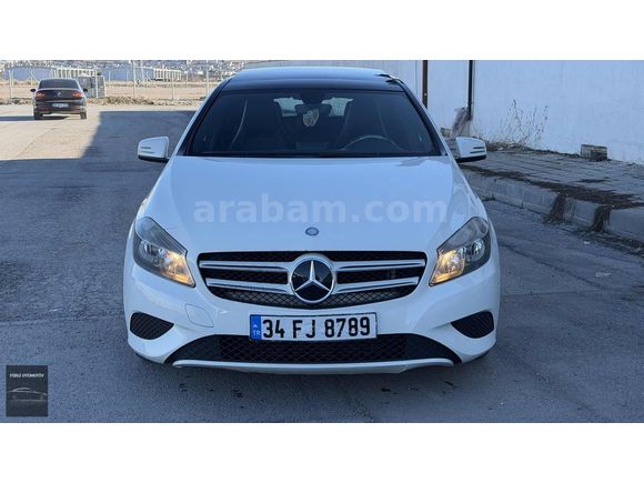 2013 MODEL MERCEDES A 180 STYLE PAKET CAM TAVANLI 155 BİN KM