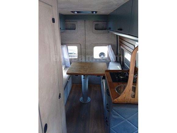 SAHİBİNDEN TEMİZ MOTOKARAVAN