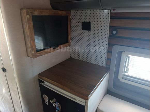 SAHİBİNDEN TEMİZ MOTOKARAVAN