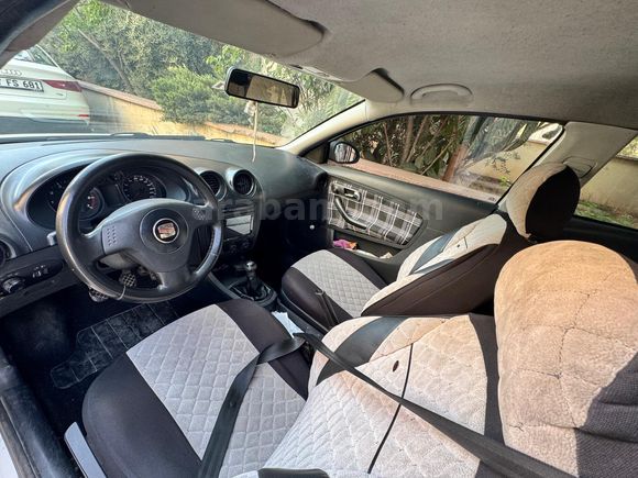 Sahibinden Seat Ibiza 1.2 Basic 2005 Model