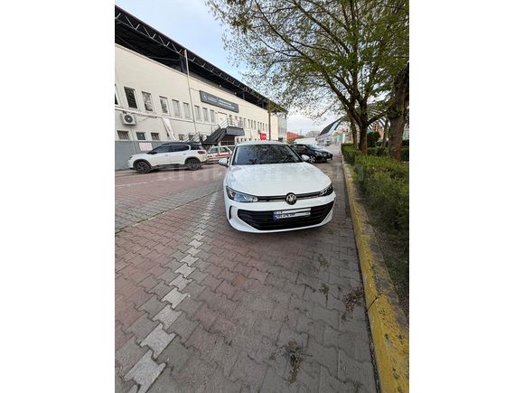 Sahibinden Volkswagen Passat Variant 1.5 e-TSI Impression 2025 Model 