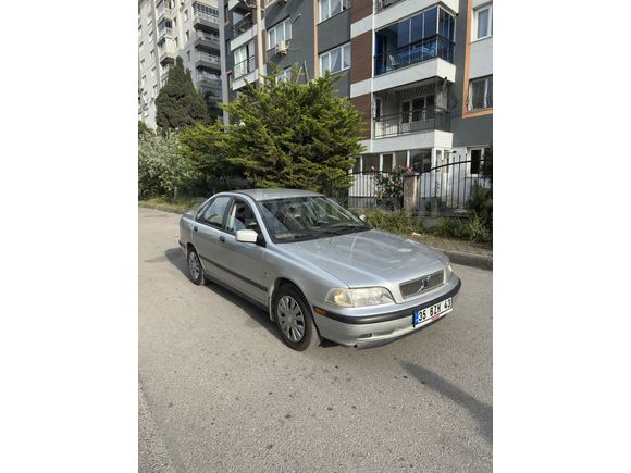 Sahibinden Volvo S40 1.6 2000 Model 