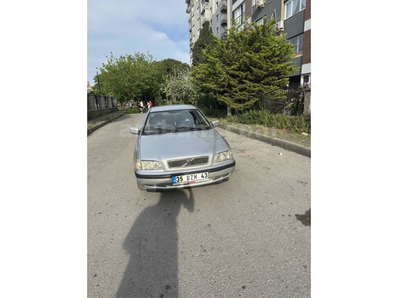 Sahibinden Volvo S40 1.6 2000 Model 