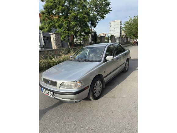 Sahibinden Volvo S40 1.6 2000 Model 