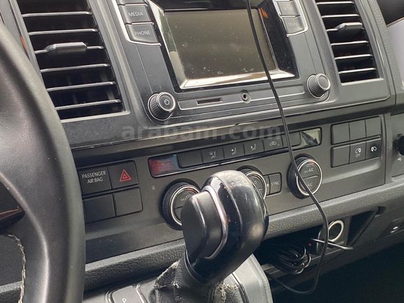 Sahibinden Volkswagen Caravelle 2.0 TDI Comfortline 2015 blue motion motor deyisen yada boya yoktur sadece ufak lokal bir boyasi vartam bir aile aracl