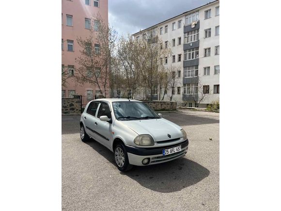 Sahibinden Renault Clio 1.4 RTA 1999 Model 
