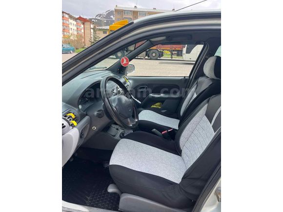 Sahibinden Renault Clio 1.4 RTA 1999 Model 