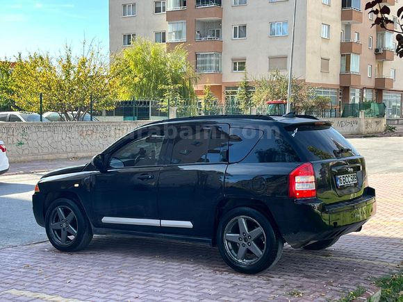 Sahibinden Jeep Compass 2.4 Limited 2008 Model  3000000 km Siyah