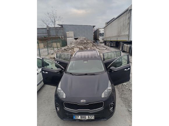 Sahibinden Kia Sportage 1.6 GDI Concept Plus 2016 Model  263.000 km Siyah