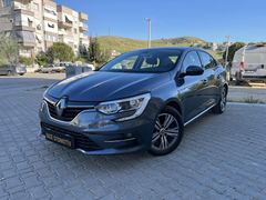 2022 HATASIZ RENAULT MEGANE 1.5 BLUE DCI TOUCH OTOMATİK