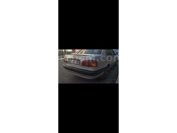 Sahibinden Toyota Corolla 1.6 Terra 2001 Model