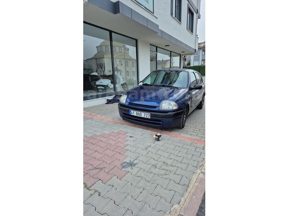 Sahibinden Renault Clio 1.4 RTA 2001 Model