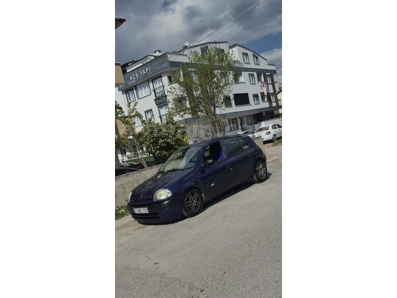 Sahibinden Renault Clio 1.4 RTA 2001 Model