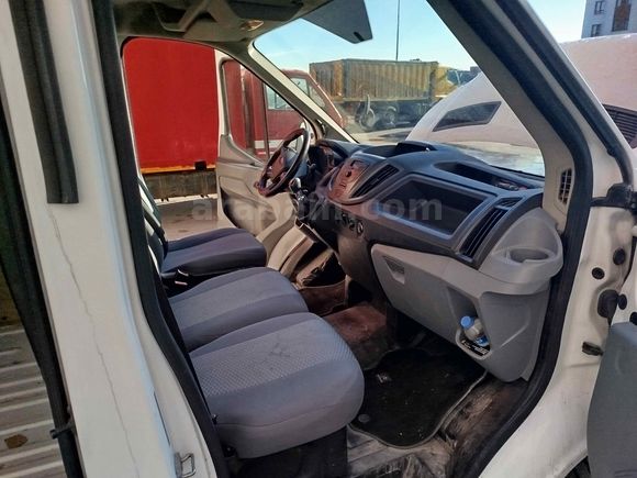 Sahibinden Ford Transit 350 L 2015 Model 