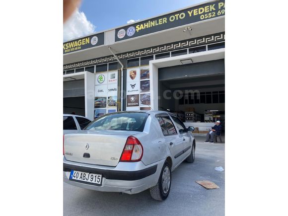 Sahibinden Renault Clio 1.4 Alize 2005 Model