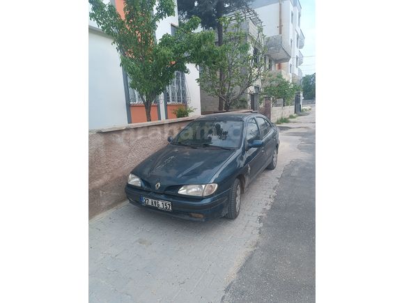 Sahibinden Renault Megane 2.0 RXT 1998 Model 