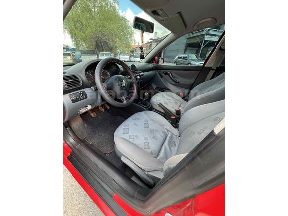 Sahibinden Seat Leon 1.6 Signo 2001 Model 