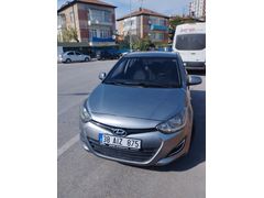 Sahibinden Hyundai i20 1.4 CRDi Team 2013 Model