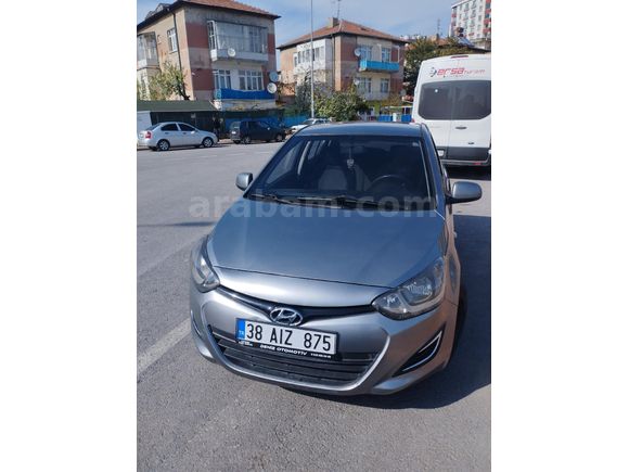 Sahibinden Hyundai i20 1.4 CRDi Team 2013 Model