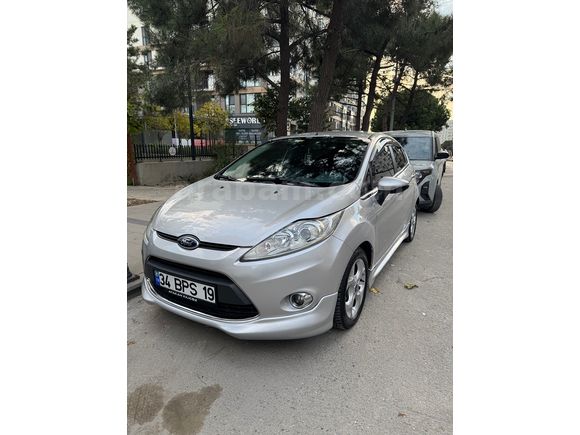 Bakımlı Full Fiesta Pazarlık ve takas mantıklı araçlarla olur  Geleni üzmem