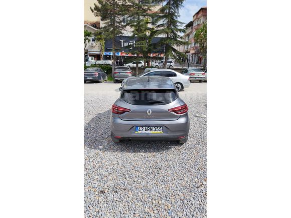 2023 Clio 5 1.0 SCe Mineral Gri 