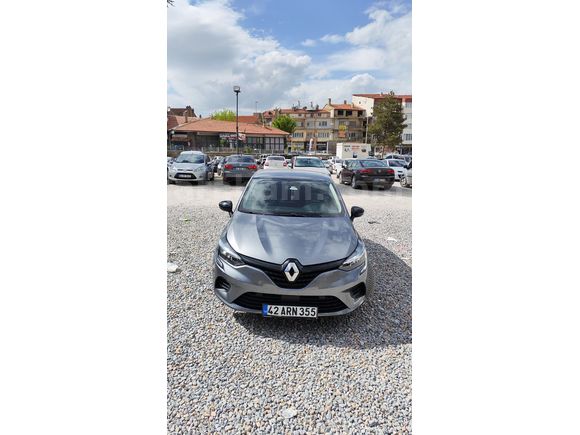 2023 Clio 5 1.0 SCe Mineral Gri 