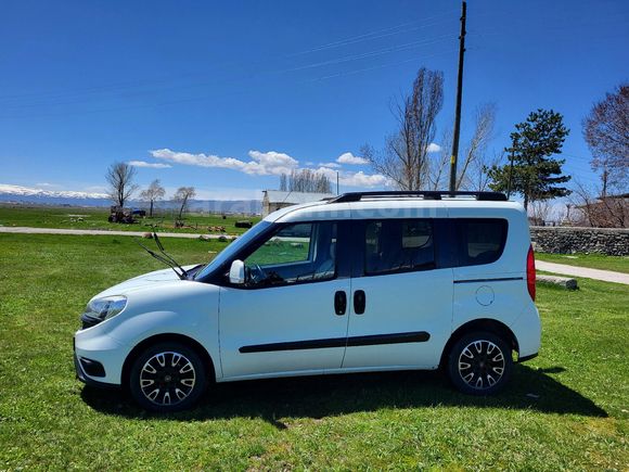 Sahibinden Fiat Doblo Combi 1.6 Multijet Premio 2015 Model