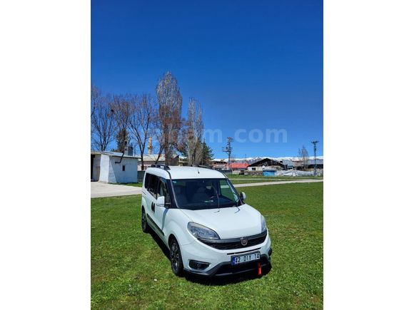 Sahibinden Fiat Doblo Combi 1.6 Multijet Premio 2015 Model