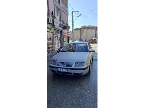 Sahibinden Volkswagen Bora 1.6 Comfortline 2000 Model