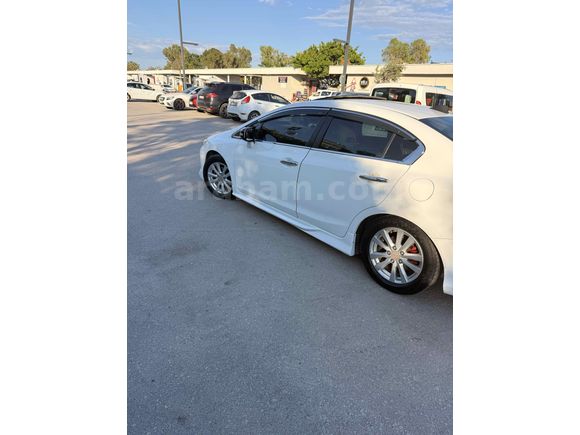 Sahibinden Honda Civic 1.6i VTEC Eco Elegance 2012 Model 