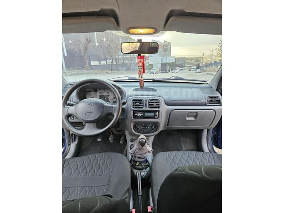 Sahibinden Renault Clio 1.4 2001 Model