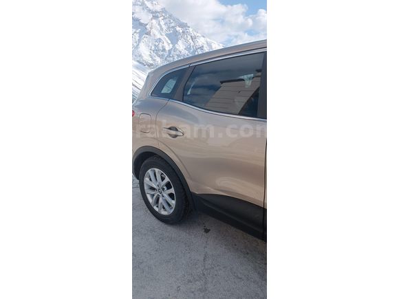 Sahibinden Renault Kadjar 1.5 dCi Touch 2015 Model  118.000 km Kahverengi