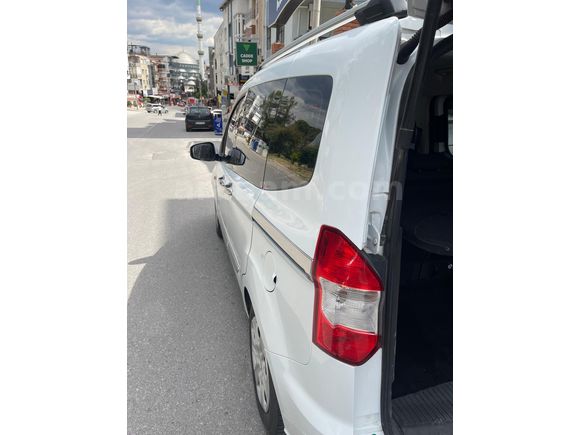 Sahibinden Ford 1.5 TDCi Titanium 2019 Model