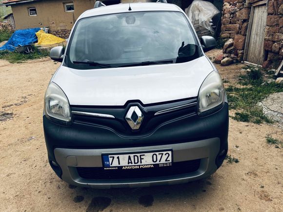 Sahibinden Renault Kangoo Multix 1.5 dCi Extreme 2014 Model 