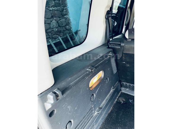 Sahibinden Renault Kangoo Multix 1.5 dCi Extreme 2014 Model 