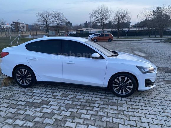 Sahibinden Ford Focus 1.5 EcoBlue Titanium Stil 2024 Model 