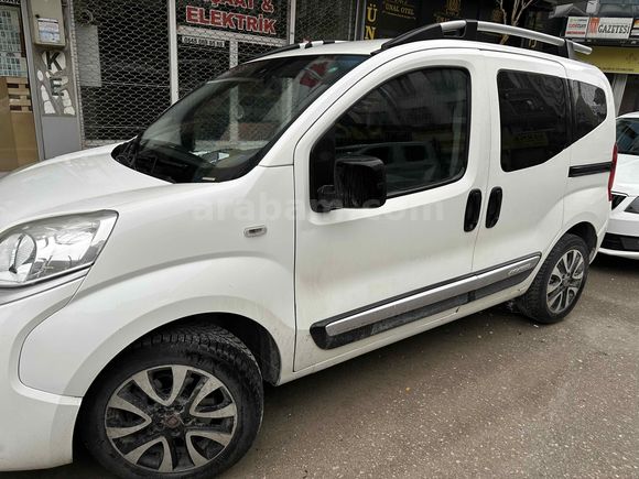 Sahibinden Fiat Fiorino Combi 1.3 Multijet Premio 2017 Model 