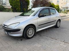  Peugeot 206 1.4 XR 2001 Model 