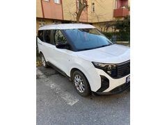 Sahibinden Ford Tourneo Courier 1.5 EcoBlue Titanium 2024 Model 