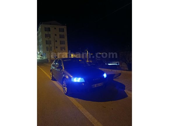 Sahibinden Audi A3 Sportback 1.6 Attraction 2004 Model