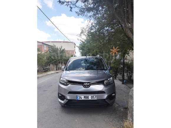 ACİL SAHIBINDEN GARAJ ARABASI