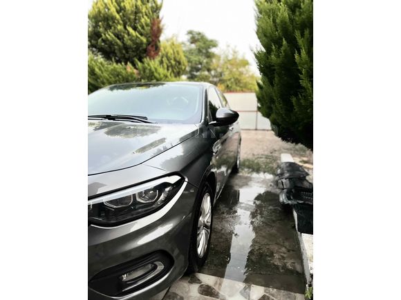 ACİL SATILIK  TEMİZ DÜŞÜK KM EGEA