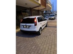 Sahibinden Ford Fiesta 1.4 TDCi Comfort 2008 Model