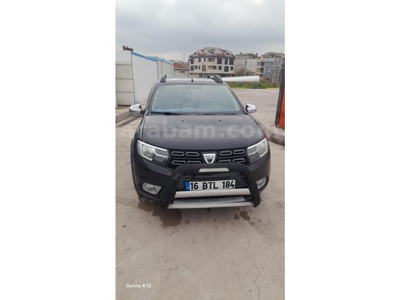 Sahibinden Dacia Sandero 1.5 dCi Stepway 2016 Model  198700 km Siyah