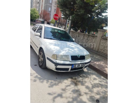 Sahibinden Skoda Octavia 1.6 Ambiente 2004 Model 