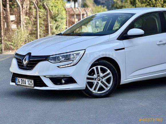 2020 OTOMATİK MEGANE 1.5 Blue Dcı 115 HP Joy EDC