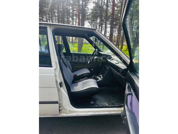 Sahibinden Renault R 9 1.4 Broadway 1990 Model