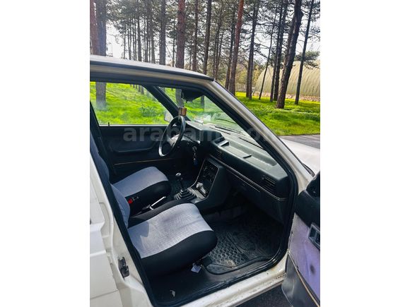 Sahibinden Renault R 9 1.4 Broadway 1990 Model